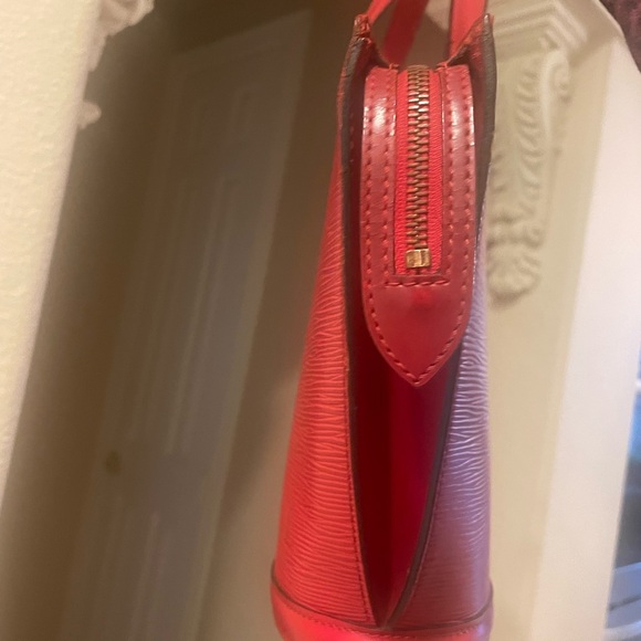 ❤️TRADED❤️Louis Vuitton epi red bb handbag preowned - Picture 6 of 12